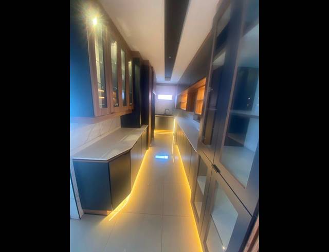 4 BEDROOM HOUSE FOR SALE IN AERORAND
